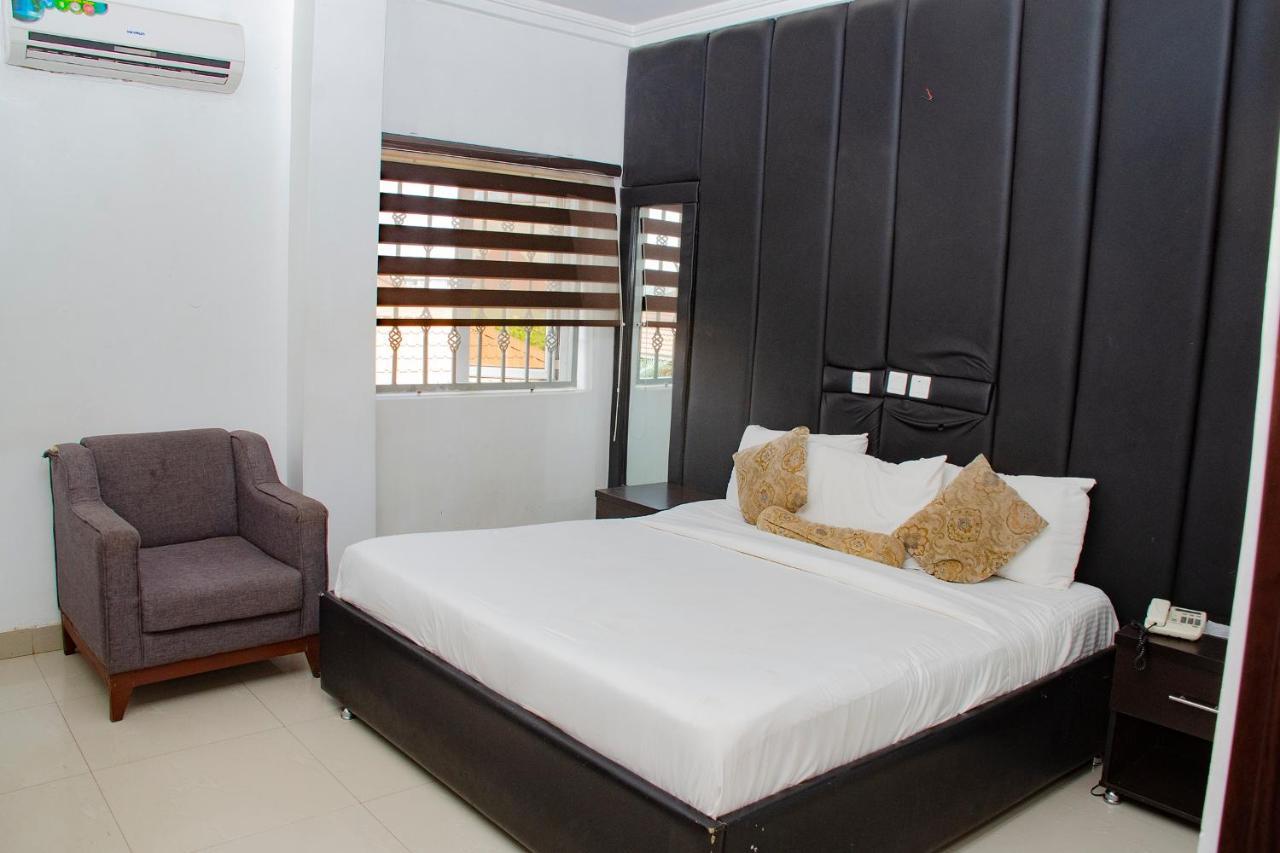 Grand Palazzo Hotel Gwarimpa Abuja Kültér fotó