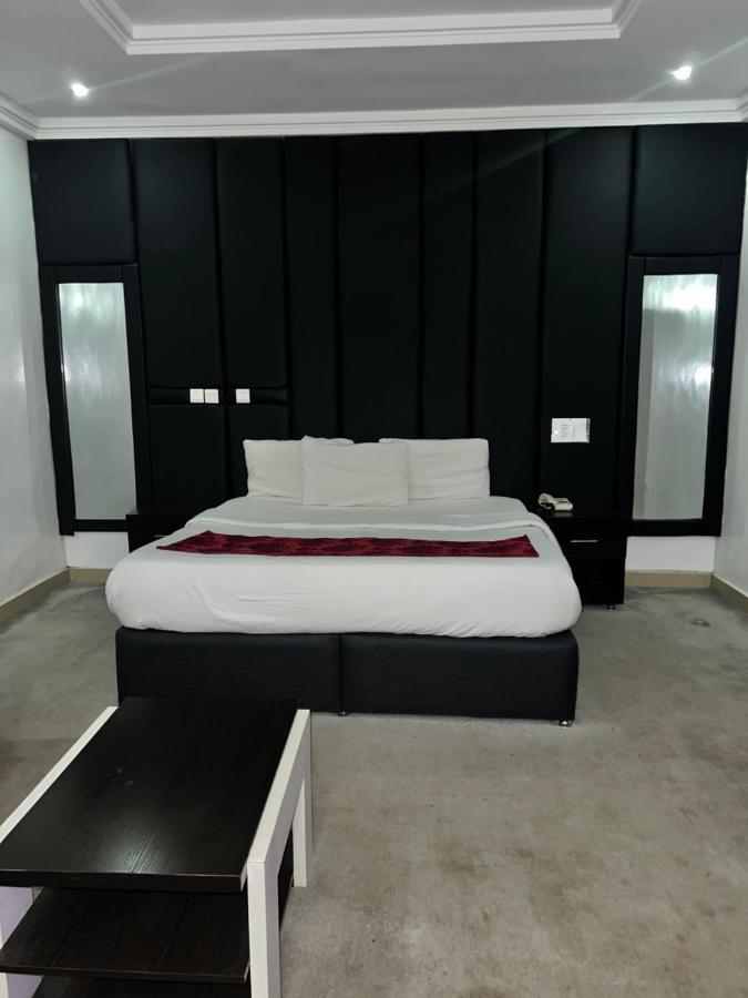 Grand Palazzo Hotel Gwarimpa Abuja Kültér fotó