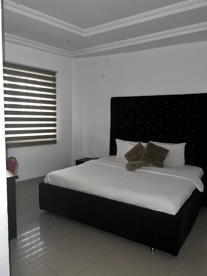 Grand Palazzo Hotel Gwarimpa Abuja Kültér fotó
