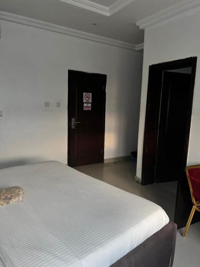 Grand Palazzo Hotel Gwarimpa Abuja Kültér fotó
