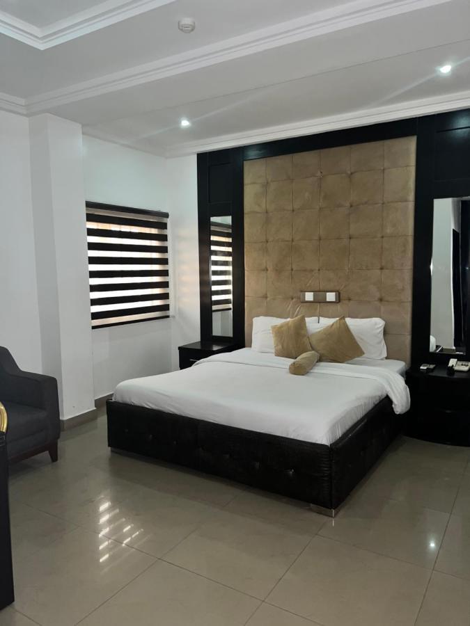 Grand Palazzo Hotel Gwarimpa Abuja Kültér fotó