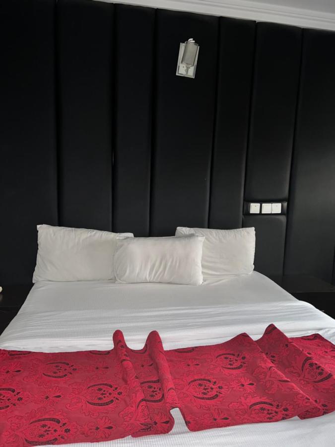 Grand Palazzo Hotel Gwarimpa Abuja Kültér fotó