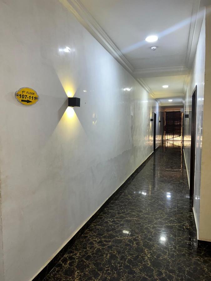 Grand Palazzo Hotel Gwarimpa Abuja Kültér fotó