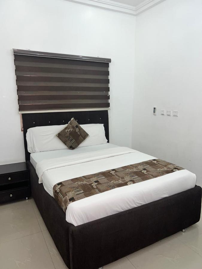 Grand Palazzo Hotel Gwarimpa Abuja Kültér fotó