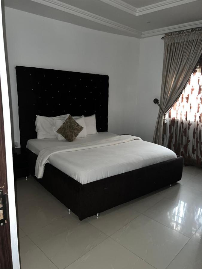 Grand Palazzo Hotel Gwarimpa Abuja Kültér fotó
