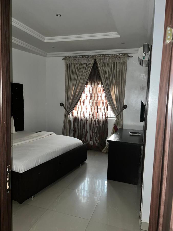 Grand Palazzo Hotel Gwarimpa Abuja Kültér fotó